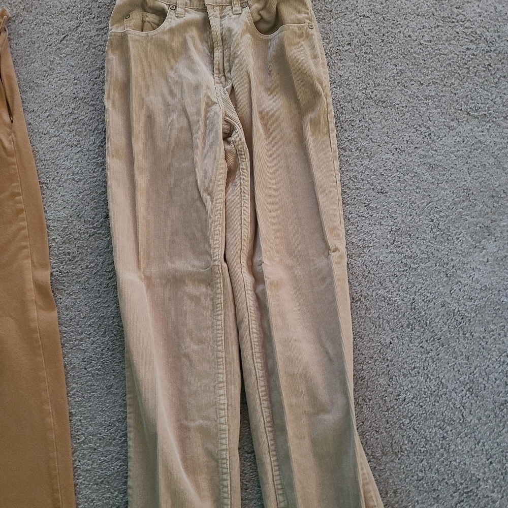 Kaki pants bundle - Picture 3 of 6